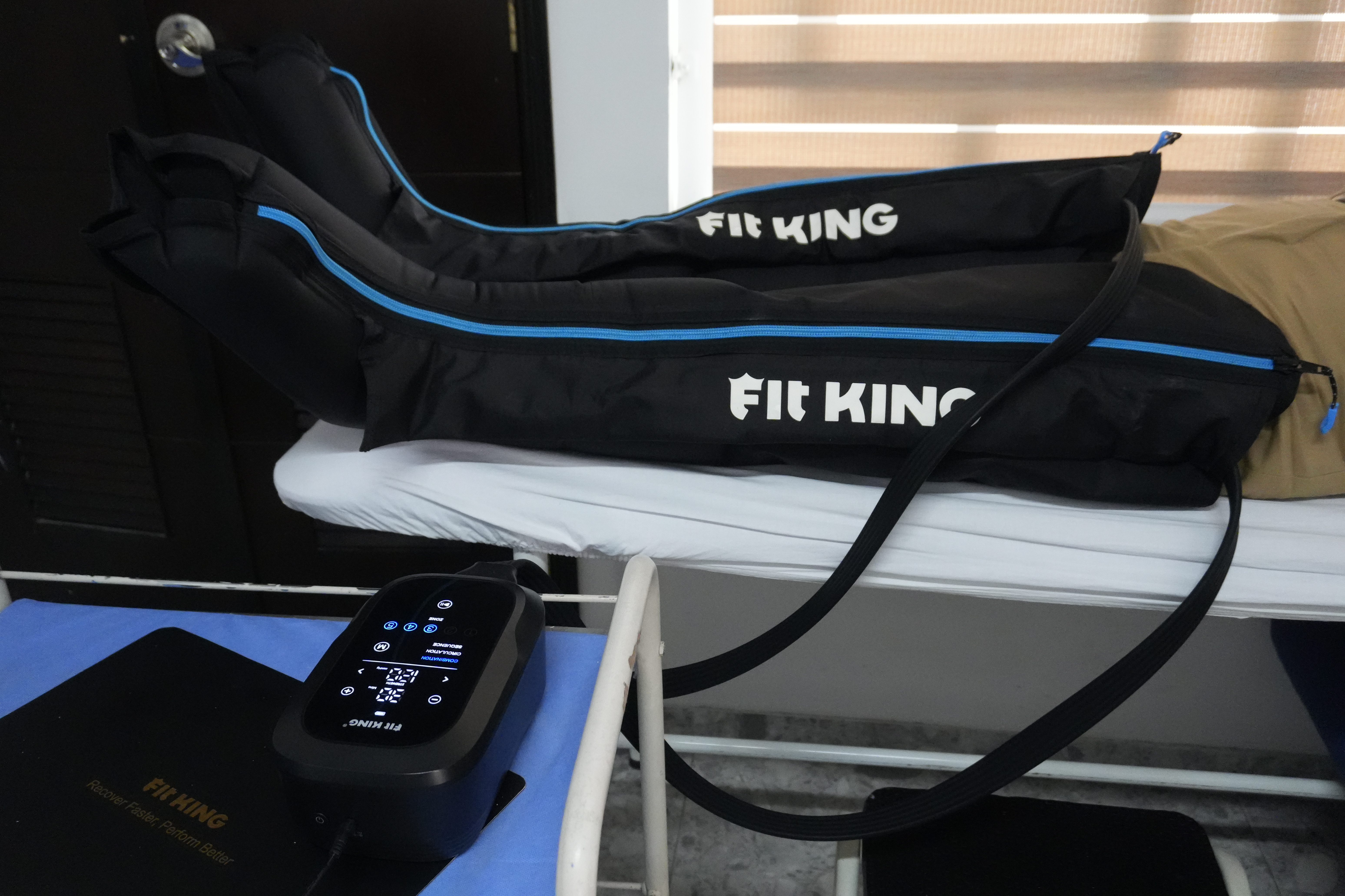 Extremidad preparada para una sesión de presoterapia